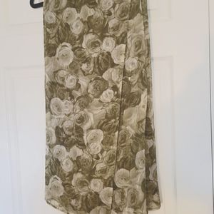 Skirt... green floral